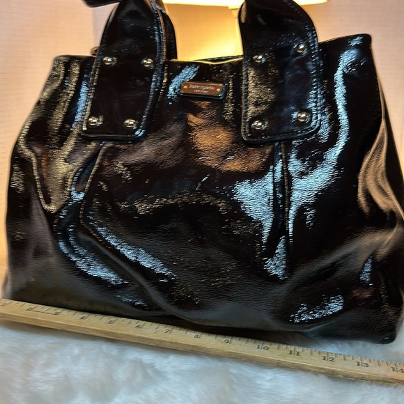 Kate Spade patten leather bag - Picture 3 of 11